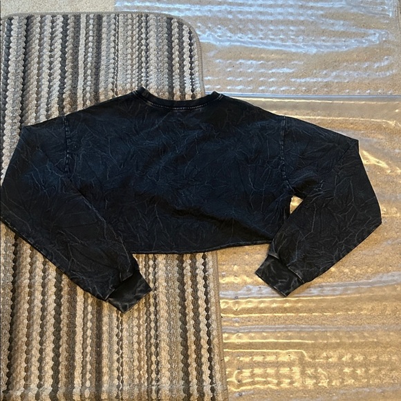 Black Cropped Road Trip Sweatshirt - Picture 2 of 2